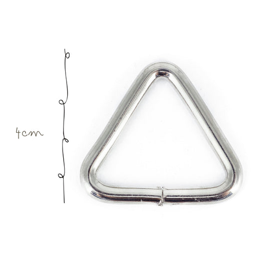 Argolla en triangulo Metal 4cm Niquel